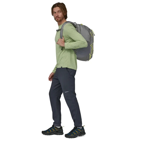 Patagonia Bag Refugio Day Pack 30L Forge Grey 3 Patagonia Bag Refugio Day Pack 30L Forge Grey - Image 3