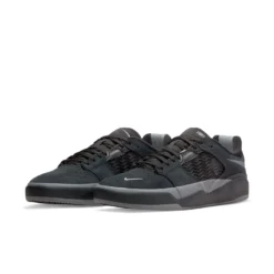 Nike SB Ishod Black/Smoke Grey/Black 10 Nike SB Ishod Black/Smoke Grey/Black -Sports Fashion Clothing Store DC7232.003 4