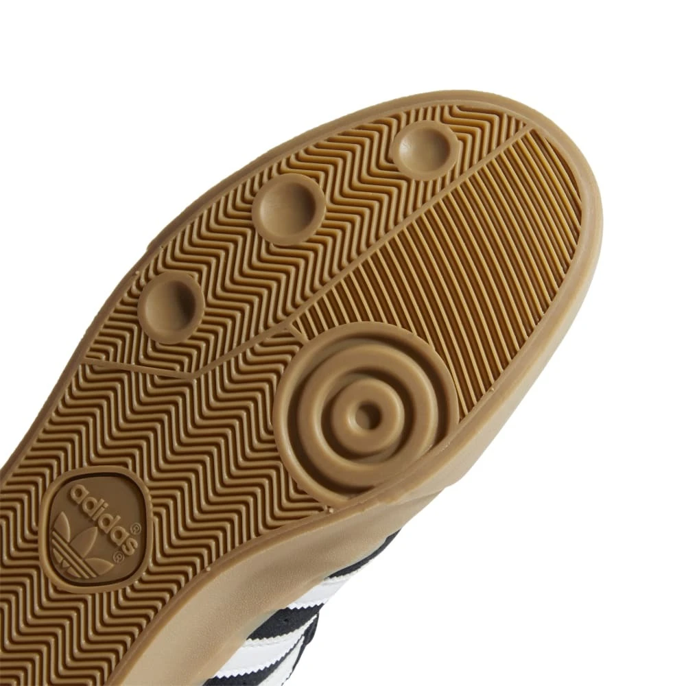 Adidas Seeley XT Suede Black/White/Gum 4 Adidas Seeley XT Suede Black/White/Gum - Image 4