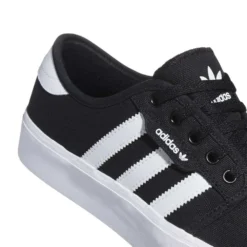 Adidas Seeley XT Black/White Canvas -Sports Fashion Clothing Store GZ8568 2